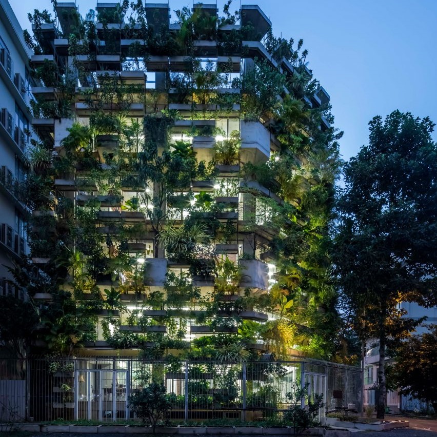 Urban farming office paulo guidalli